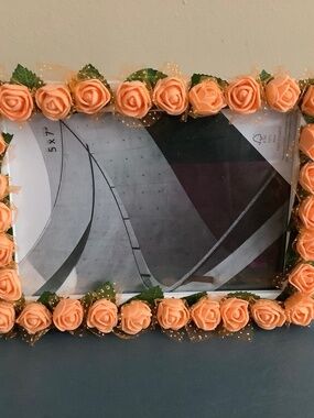 rosebud with sheer polka dot fabric accent picture frame